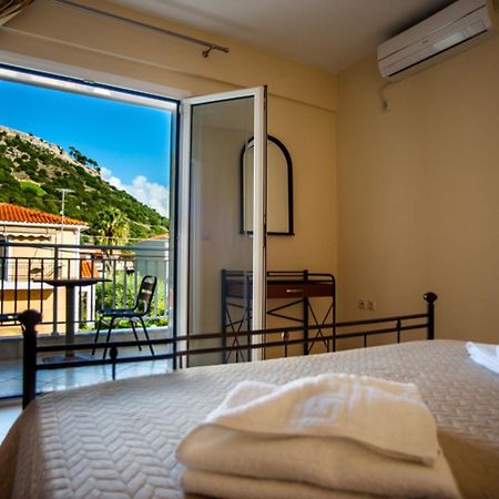 Dimitra'S House Apartment Argostoli  Ngoại thất bức ảnh